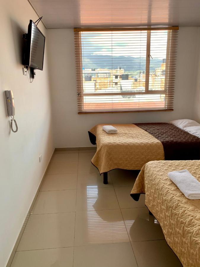 Hotel Universal Дуитама Екстериор снимка